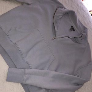 cropped pullover